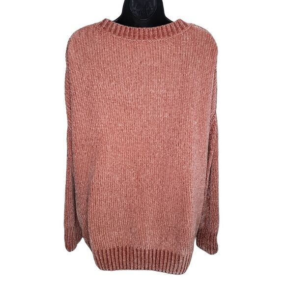 Zenana Outfitters Pink Chenille v-neck Chunky Sweater Size Medium - Picture 4 of 5